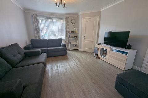 3 bedroom semi-detached house for sale, Alverton Drive, Faverdale, Darlington