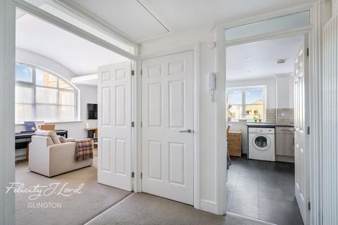 1 bedroom flat for sale, Treaty Street, Islington, N1