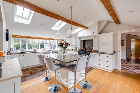 5 bedroom detached house for sale, Wrexham Road, Pulford, CH4