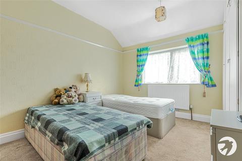 31 Watermead Road, London, SE6 3DL