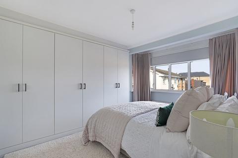 undefined, Briar Close, Buckhurst Hill, IG9