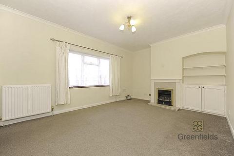 2 bedroom end of terrace house to rent, Cordingley Road, Ruislip HA4