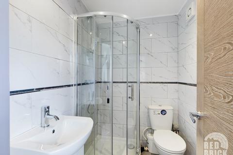 undefined, Benedict Square, Coventry, CV2