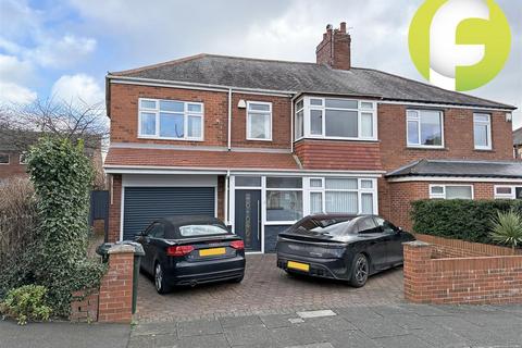 5 bedroom semi-detached house for sale, Brighton Grove, North Shields, North Tyneside