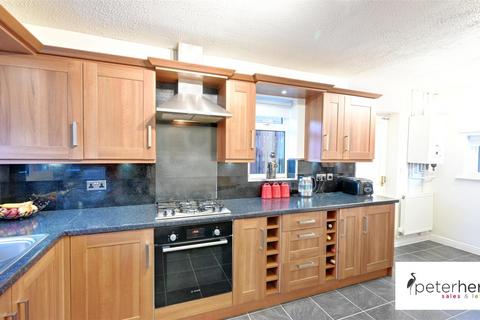 3 bedroom semi-detached house for sale, Bradshaw Street, Town End Farm, Sunderland