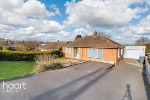 3 bedroom detached bungalow for sale, Park Crescent, Washingborough