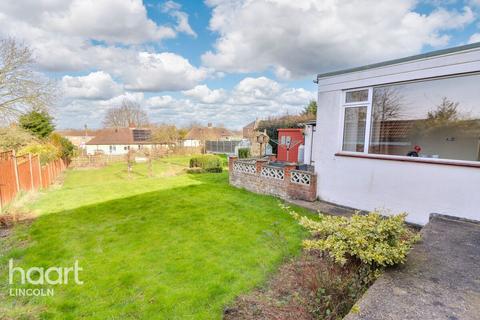 3 bedroom detached bungalow for sale, Park Crescent, Washingborough