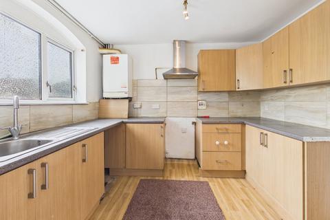 3 bedroom terraced house for sale, Pennine Road, Slough, Berkshire, SL2
