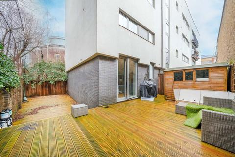 1 bedroom flat for sale, Hornsey Road, London N7