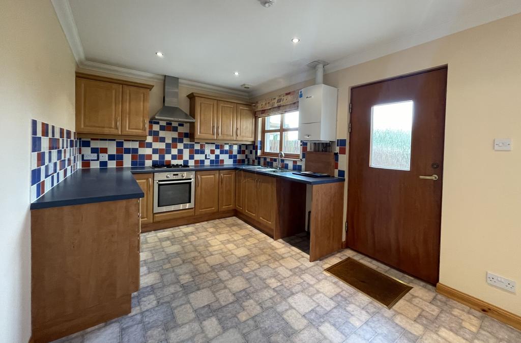 Kitchen a.JPG