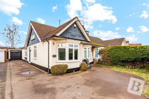 3 bedroom bungalow for sale, Blackmore Road, Kelvedon Hatch, Brentwood, CM15