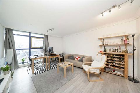 3 bedroom flat for sale, Sweden Gate, London SE16