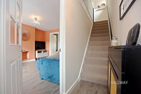 18 Chalvington Close, Beddau, Pontypridd, CF38 2RR