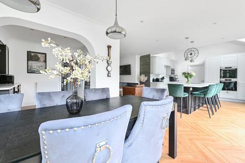 28 Beaufront Road, Camberley, GU15 1NF