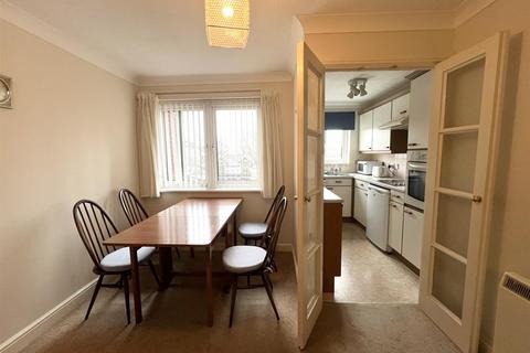 2 bedroom retirement property for sale, Maxime Court, Gower Road, Sketty, Swansea