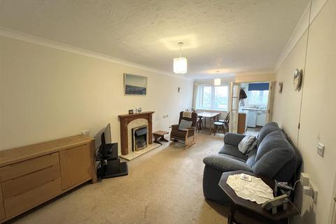 2 bedroom retirement property for sale, Maxime Court, Gower Road, Sketty, Swansea