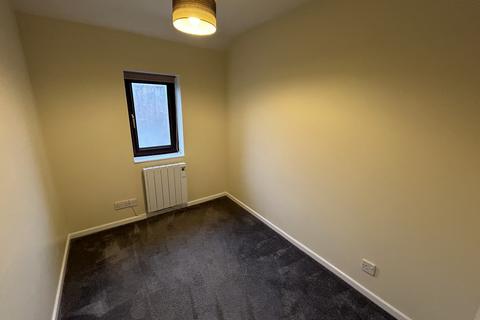 2 bedroom end of terrace house to rent, Holne Court, Exwick, EX4