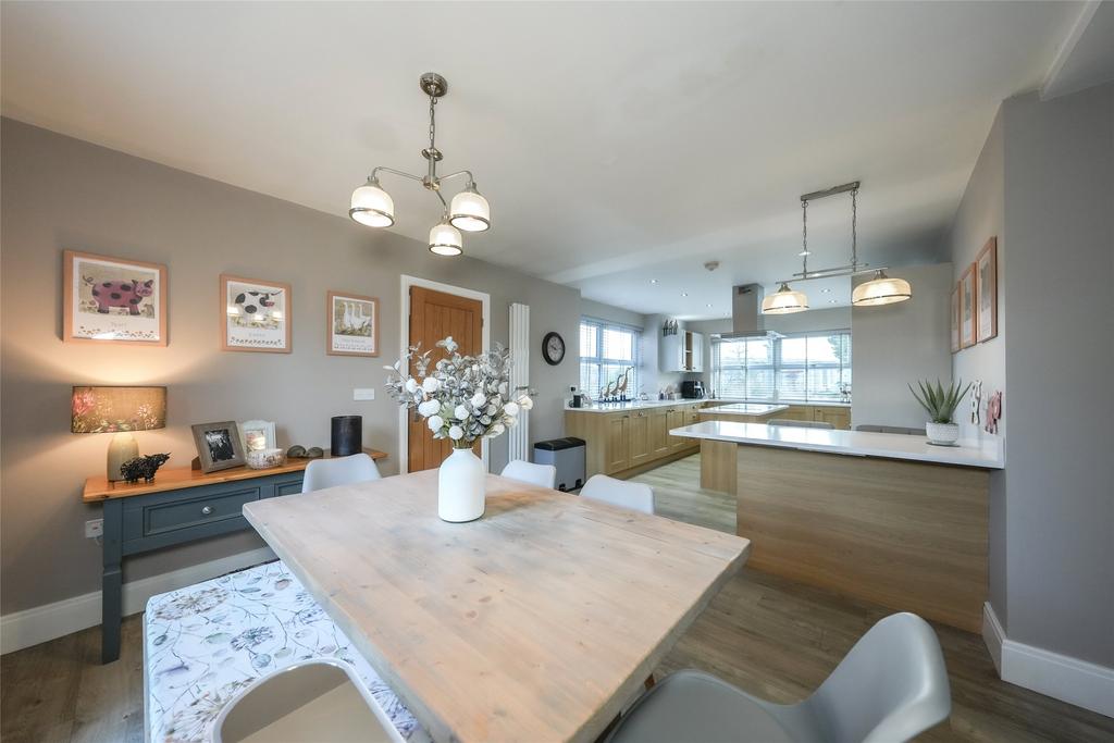 Dining Kitchen