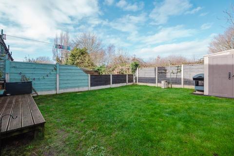 58 Amersham Close, Urmston, Manchester, M41 7WH