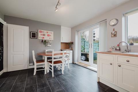 58 Amersham Close, Urmston, Manchester, M41 7WH