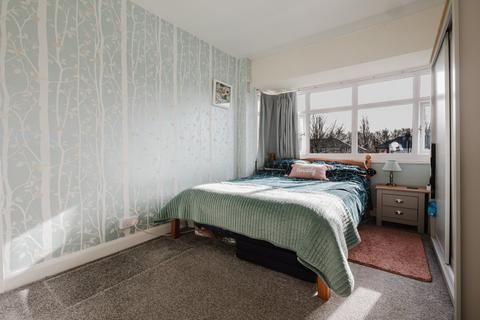 58 Amersham Close, Urmston, Manchester, M41 7WH