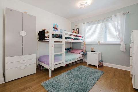 58 Amersham Close, Urmston, Manchester, M41 7WH