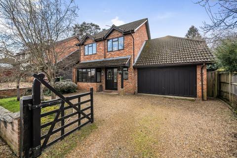 4 bedroom detached house for sale, Edward Road, Windlesham, Surrey, GU20