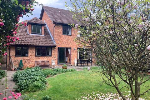 The Gables Edward Road, Windlesham, GU20 6EX