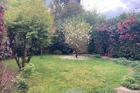 The Gables Edward Road, Windlesham, GU20 6EX