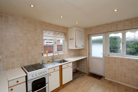 2 bedroom semi-detached bungalow for sale, Seacroft Crescent, Southport PR9