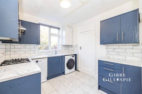 4 bedroom semi-detached house to rent, Beaulieu Drive, Pinner, HA5