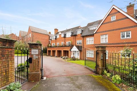 2 bedroom flat for sale, Hampton Lane, Solihull, West Midlands, B91