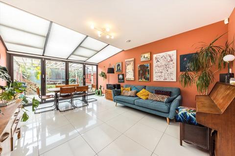 4 bedroom house for sale, Daubeney Road, London E5