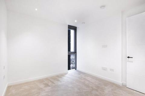 2 bedroom apartment to rent, Valencia Tower, Islington, London, EC1V