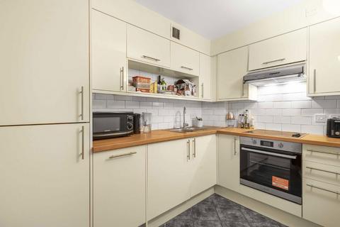 1 bedroom flat to rent, Belvedere Road, London SE1