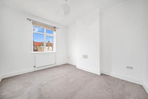 2 bedroom flat for sale, Park Road, Leyton, E10