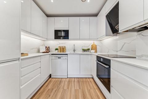 Flat 2, 3 Recovery Street, London, SW17 0DL