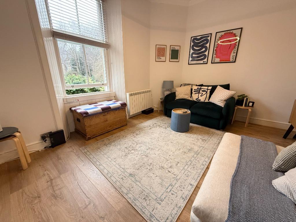 Apartment in Edinburgh - View 2