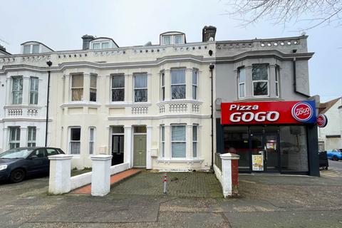 Studio to rent, Sackville Road, Hove, East Sussex