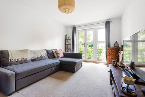 1 bedroom flat to rent, Worcester Close Anerley SE20