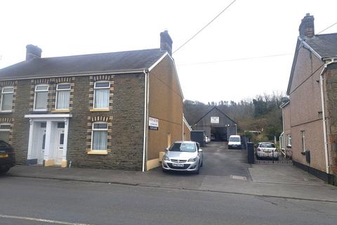 Cwmamman Road, Glanamman, Ammanford, SA18