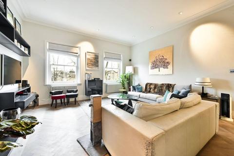 3 bedroom flat for sale, Redcliffe Gardens, Chelsea, London, SW10