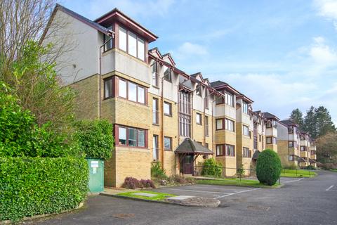 2 bedroom flat to rent, Glenalmond House, Maclachlan Road, Helensburgh, Argyll and Bute, G84 9BT