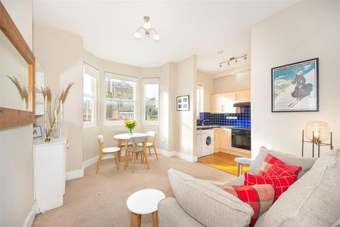 1 bedroom apartment for sale, Almeric Road, Clapham Junction