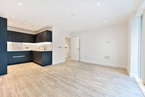 1 bedroom flat for sale, Lampton Parkside, Hounslow TW3