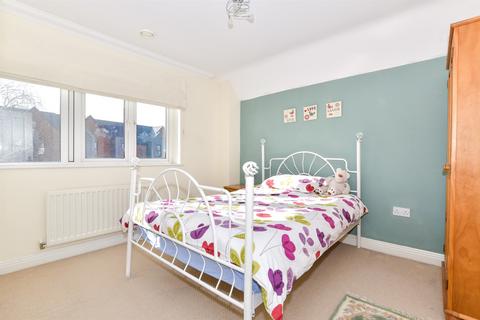 3 bedroom end of terrace house for sale, Sutton Road, Maidstone, Kent