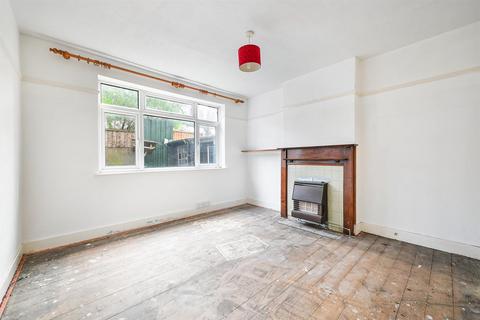 18a Carters Road, Epsom, KT17 4NE