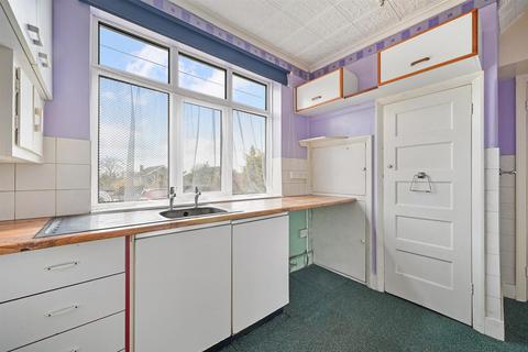 18a Carters Road, Epsom, KT17 4NE