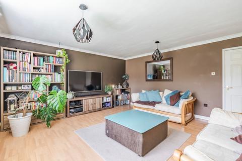 12 Beech Way, Dickleburgh, Diss, IP21 4NZ