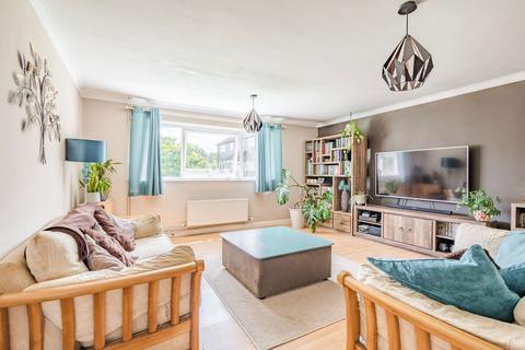 12 Beech Way, Dickleburgh, Diss, IP21 4NZ